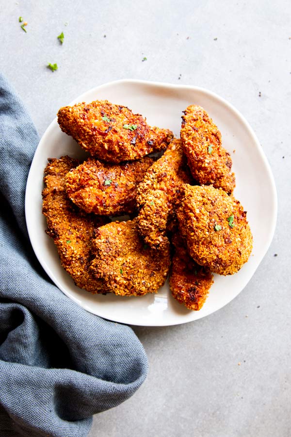 Photo Credit: https://www.wholesomerecipebox.com/low-carb-oven-fried-chicken/